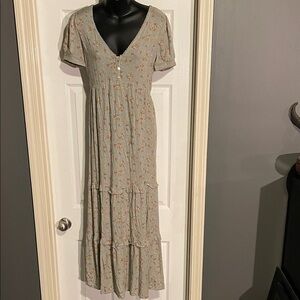 Eyeshadow Brand Floral Greenish Gray Maxi Dress